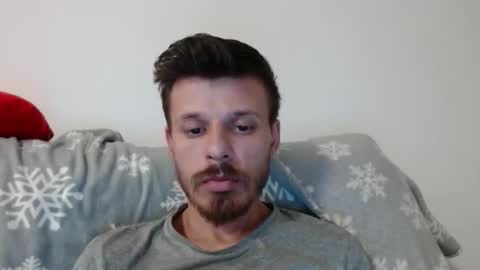 Snapshot of rayann27 chatting on 09.10.25 rayan online show from 09.10.25