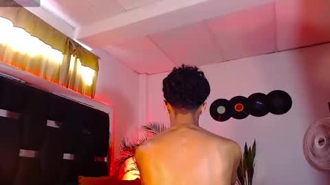 Snapshot of raydevil_ chatting on 01.24.25 Rayn online show from 01.24.25