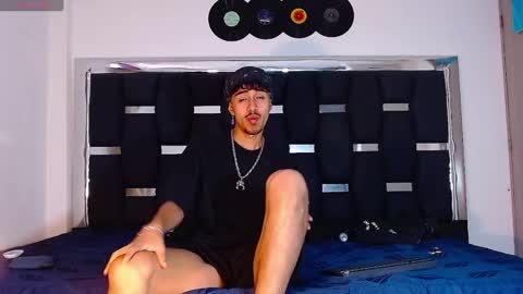 Snapshot of raydevil_ chatting on 02.17.25 Rayn online show from 02.17.25