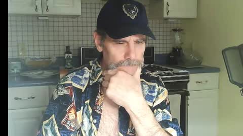 Snapshot of raylene4u2 chatting on 02.20.26 Ray online show from 02.20.26