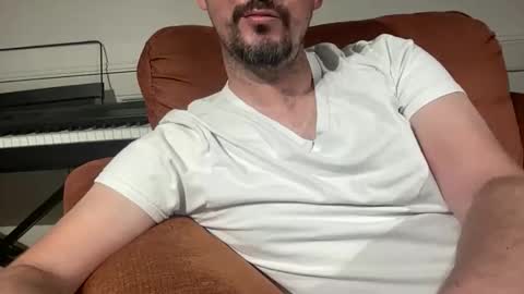 Snapshot of rayos789 chatting on 05.25.26 rayos789 online show from 05.25.26