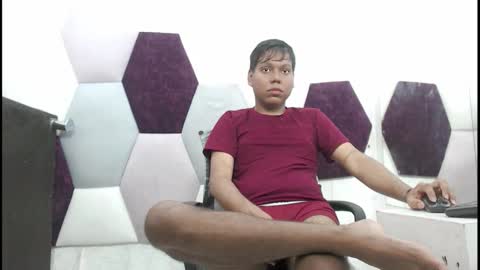 raystewart  online show from 11.27.25