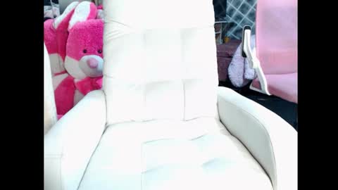 RAY online show from 10.26.25