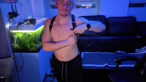 Rayzel online show from 02.13.26