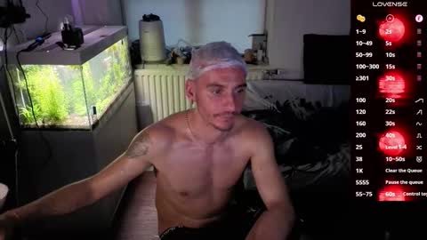 Rayzel online show from 03.10.26