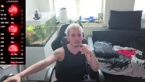 Rayzel online show from 05.02.26