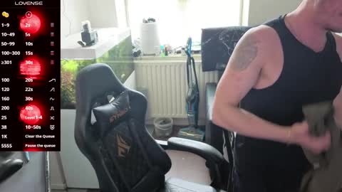 Rayzel online show from 05.03.26