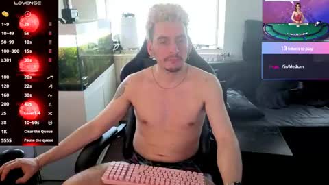 Rayzel White online show from 06.29.26