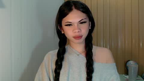 Snapshot of raze_fuckzx chatting on 06.16.26 cindy online show from 06.16.26