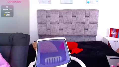 Snapshot of realbadbxtch_ chatting on 05.24.26 realbadbxtch_ online show from 05.24.26