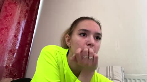 Risa online show from 05.05.26