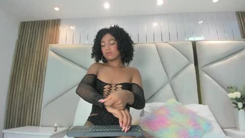 Snapshot of rebeca_brown_ chatting on 05.28.26 Rebeca online show from 05.28.26