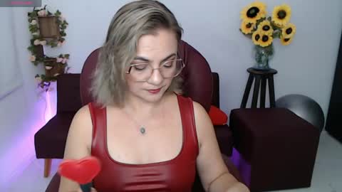 REBECA online show from 04.24.26