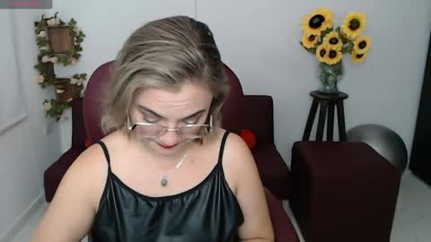 REBECA online show from 05.01.26