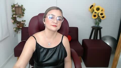 REBECA online show from 05.13.26