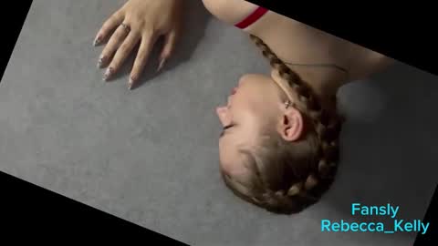 rebecca_____ online show from 02.04.26