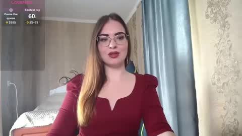 Rebecca online show from 04.11.26