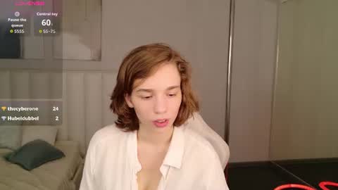 Snapshot of rebecca_sunny chatting on 07.28.26 Rebecca online show from 07.28.26