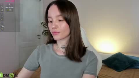 Snapshot of rebecca_vargas chatting on 06.16.26 Rebecca online show from 06.16.26