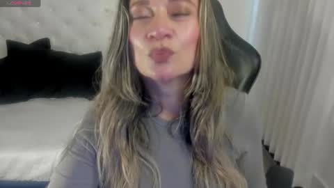 rebeckasalvatore online show from 07.25.26