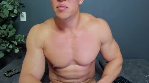 twitter REECET26 instagram RECCETAYLOR online show from 01.10.26