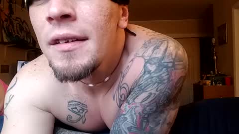 Snapshot of recka810 chatting on 01.26.25 recka810 online show from 01.26.25