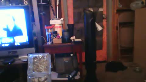 Snapshot of recka810 chatting on 02.17.25 recka810 online show from 02.17.25