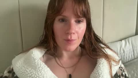 Snapshot of red_head_rosie_69 chatting on 10.22.25 Rosie online show from 10.22.25
