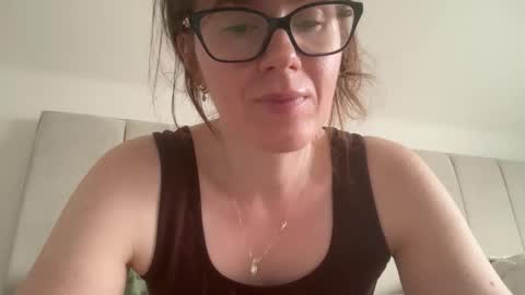 Rosie online show from 05.04.26