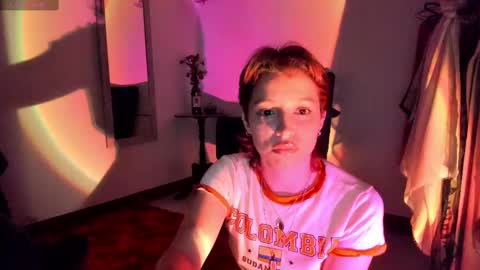 Snapshot of red_morgan chatting on 02.14.25 red_morgan online show from 02.14.25
