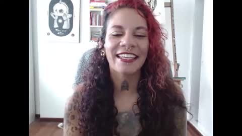 Snapshot of red_savage_ chatting on 03.25.26 Instagram Valerie yourdream online show from 03.25.26