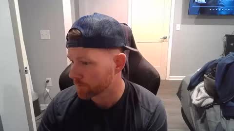 Snapshot of redbeardready4u chatting on 03.18.26 Redbeardready4u online show from 03.18.26