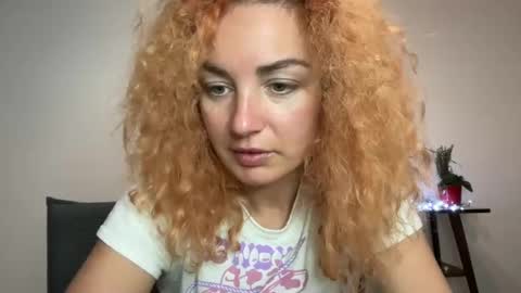 reddgirll online show from 02.20.25