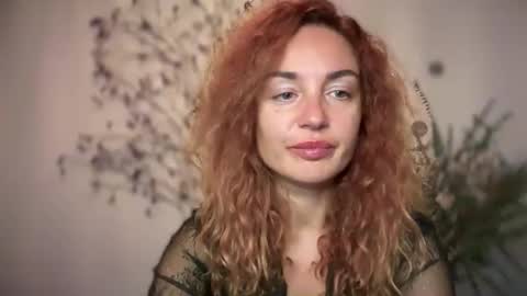 reddgirll online show from 09.18.25