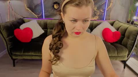 Lily online show from 09.20.25