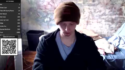 Snapshot of redhead6inch chatting on 10.29.25 RedHead6Inch online show from 10.29.25