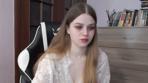 Lily online show from 12.29.24