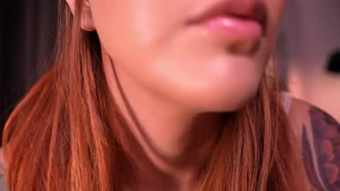 Red Jasmine online show from 05.28.26