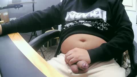 Snapshot of redjhons chatting on 09.27.25 redjhons online show from 09.27.25