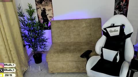 Lu Independiet model online show from 01.23.25