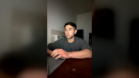 RedManMoans online show from 06.12.26