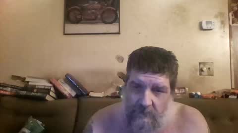 Snapshot of redmud3 chatting on 11.20.25 redmud3 online show from 11.20.25