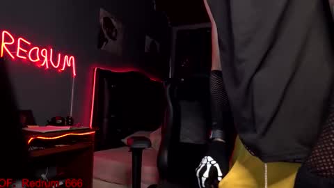 Red online show from 09.26.25