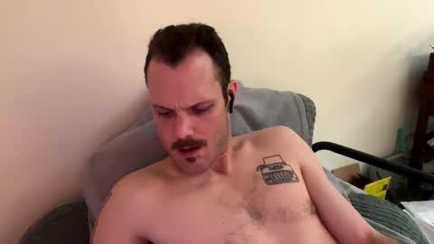 Snapshot of reed_thomas chatting on 02.11.25 Reed Thomas online show from 02.11.25