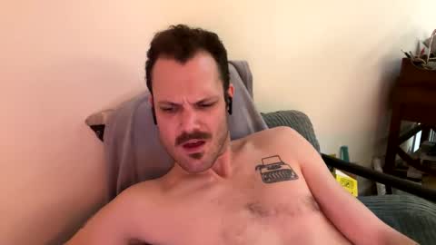 Snapshot of reed_thomas chatting on 02.26.25 Reed Thomas online show from 02.26.25