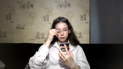 Snapshot of reganwardon chatting on 07.10.26 Silvia online show from 07.10.26