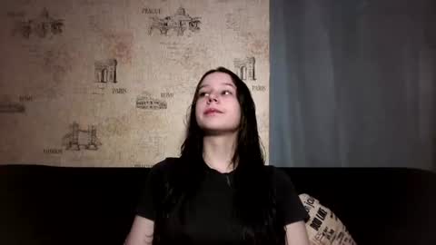 Snapshot of reganwardon chatting on 07.18.26 Silvia online show from 07.18.26