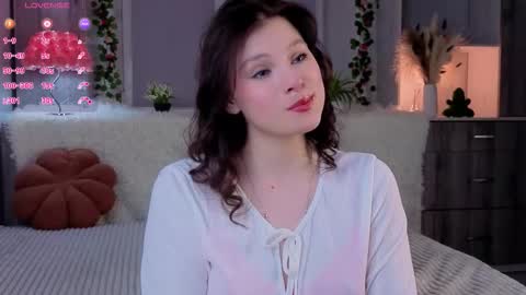 Snapshot of regenasuri chatting on 02.25.26 Grace online show from 02.25.26