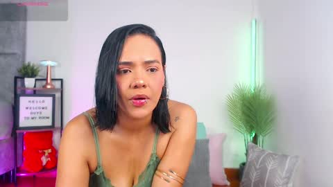 regina1819 online show from 05.01.26