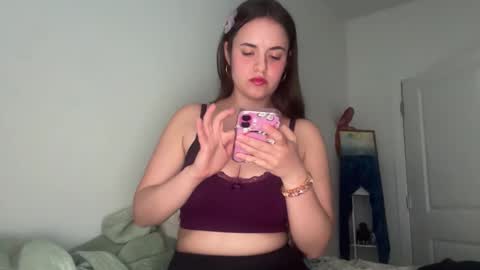 Snapshot of reginababyy chatting on 04.12.26 Its Reginaaa online show from 04.12.26